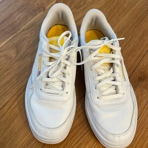 Reebok court peak sneakers- women’s 8.5